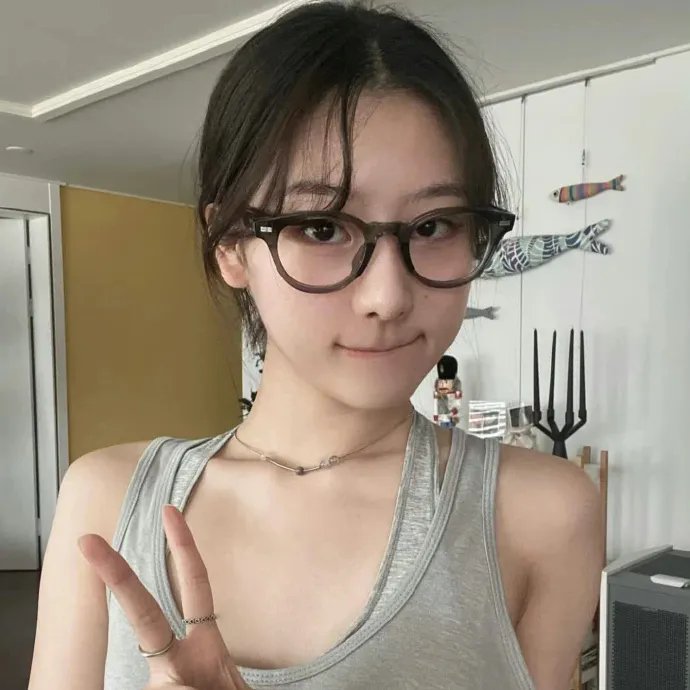 恋爱麻烦，但是甜